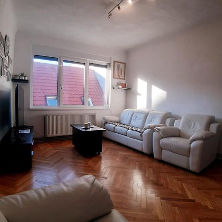 Apartment Pops 2 Κλουζ-Ναπόκα Εξωτερικό φωτογραφία